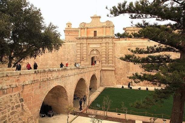 Breathtaking Main Gate of the Medieval capital of Malta Mdina  OC 