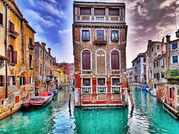 Byzantine InfluencedVenetian Canal Home - Venice Italy
