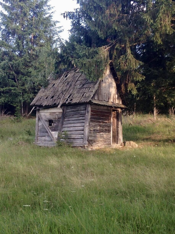 Came across this little shack in the middle of nowhere Harghita Romania