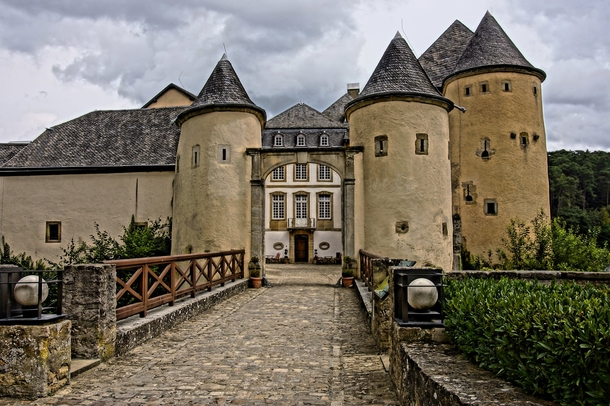 Castle of Bourglinster Luxembourg - 
