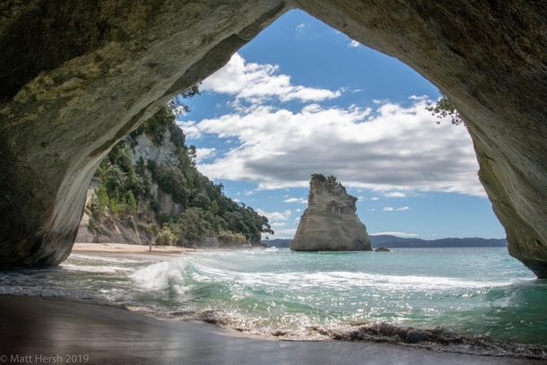 Cathedral Cove New Zealand  OC
