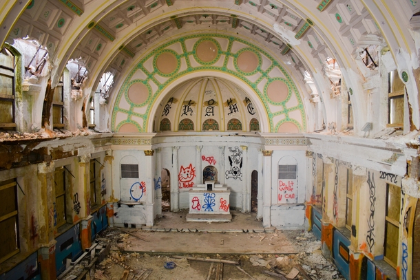 cathedral in an abandoned nursing home in new orleans
