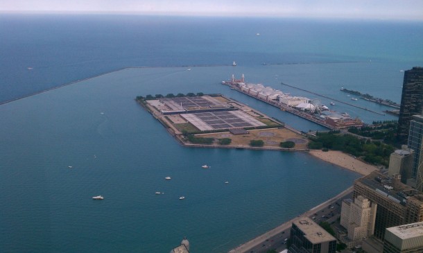 Chicagos Navy Pier calming Lake Michigan 