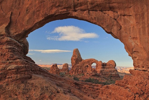 Classic Earth Porn - Turret Arch through North Window Arches NP - 