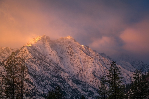 Cold sunrise in the Central Cascades range Washington 
