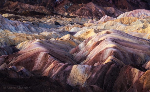 Color Wave Death Valley National Park NV USA OC  instagram satiesharma