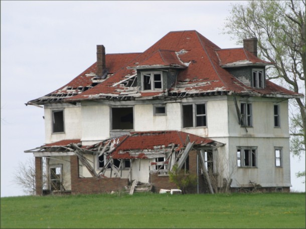 Crumbling house in rural Iowa 