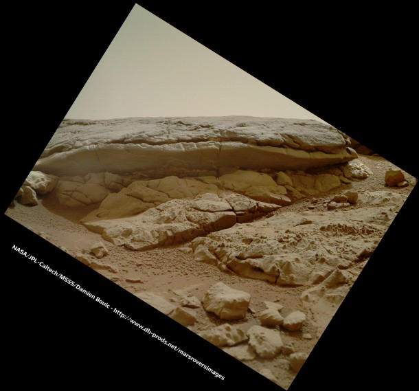 Curiosity Rover takes a low-angle shot of martian crevice 