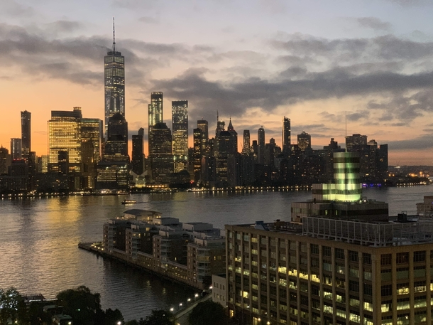 Dawn over Downtown Manhattan 