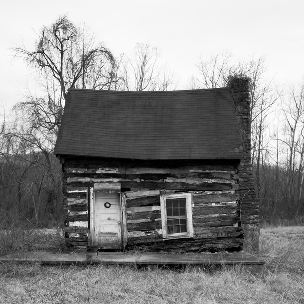 Dilapidated cabin Tyro Virginia 