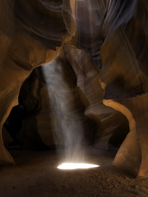 Exactly where they found the Genie Lamp - Antelope Canyon - 
