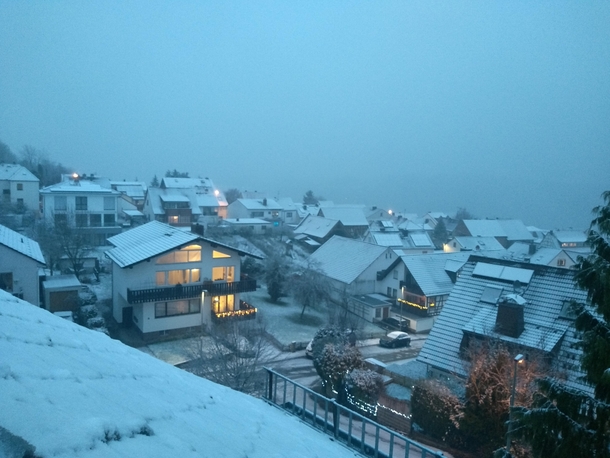 First day of snow in the South of Hessen Germany 