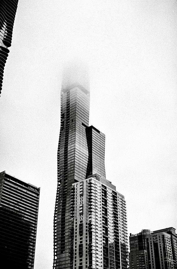 Foggy Chicago self-developed BampW film