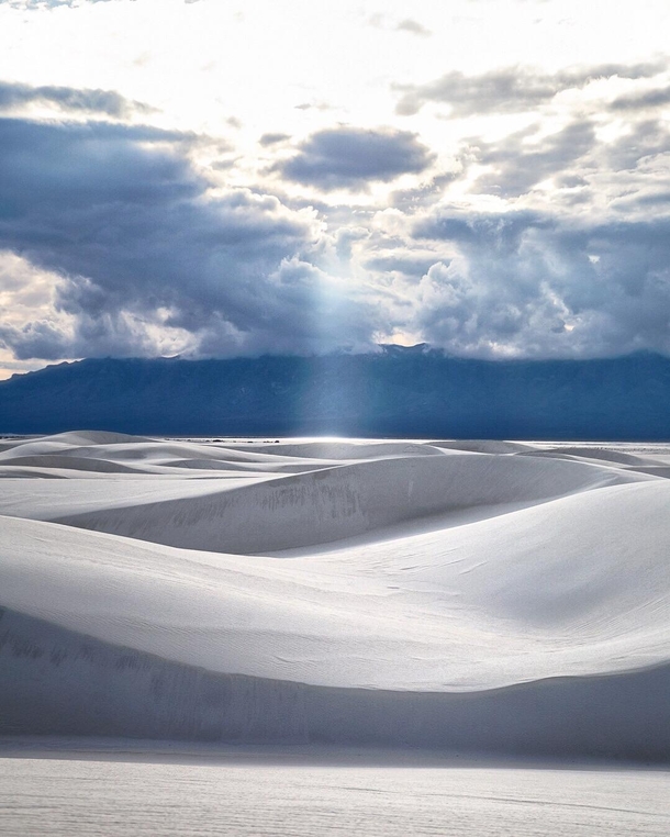 Follow the light White Sands National Park  ignatureprofessor