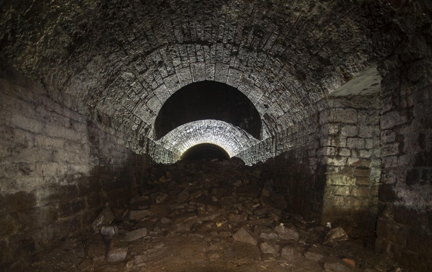 Forgotten tram tunnel under Derbyshire UK 
