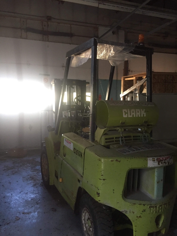 Forklift that got left in a warehouse that was owned by a windows company that got bankrupt in  key were still in the ignition