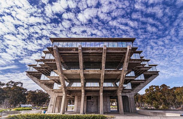 Geisel Library UCSD   