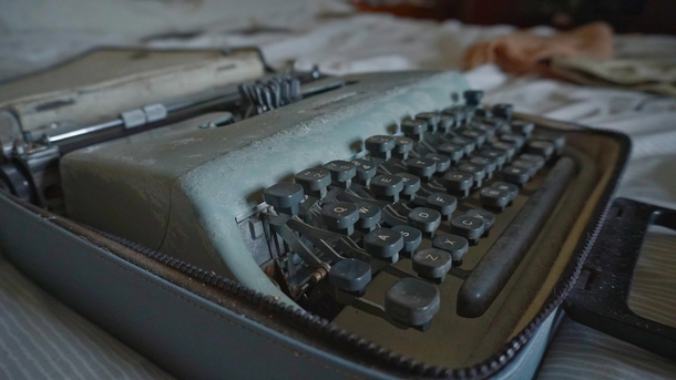 Gorgeous Old Abandoned Typewriter 