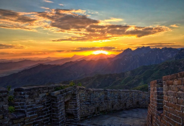 Great Wall of China Sunset x-post from rEarthPorn  