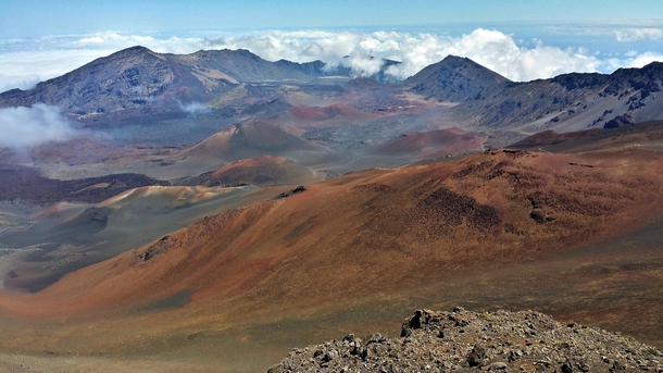 Haleakala Volcano Maui Looks like Mars OC X