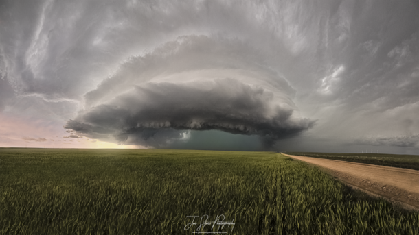 High Plains HP Supercell Eastern Colorado -  