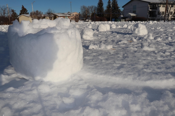 High winds and wet snow caused a natural phenomenon called snow rollers Vegreville Alberta x
