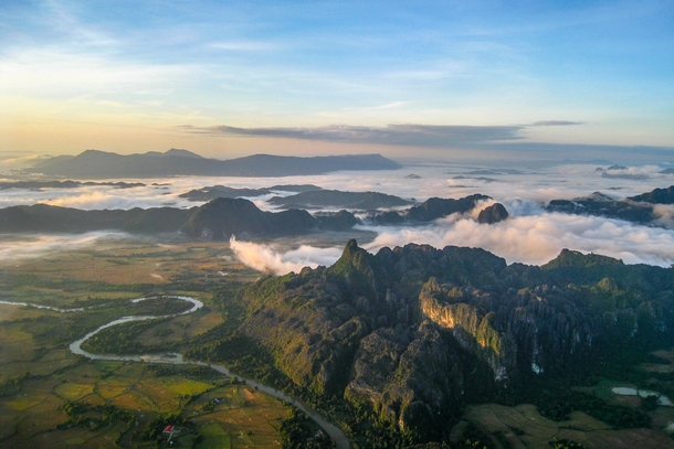 Hot Air Ballooning in Vang Vieng Laos Photo by Jeremy Foster 