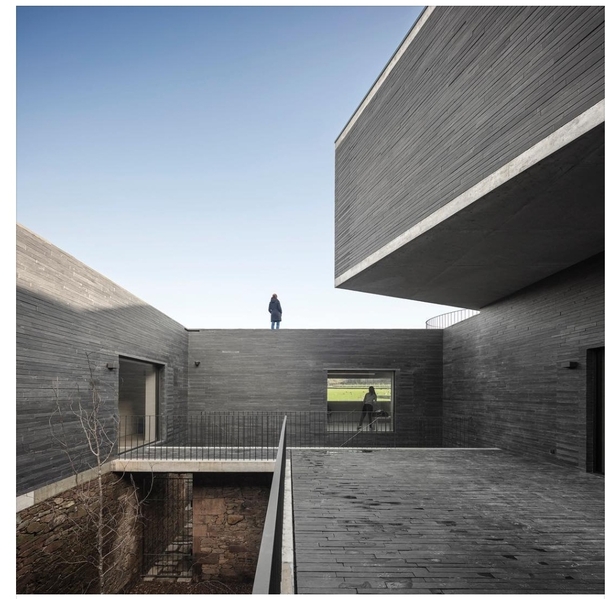 House by Noarq photography by the one and only Fernando Guerra 