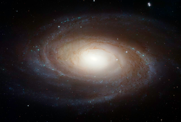 Hubbles image of Bodes Galaxy