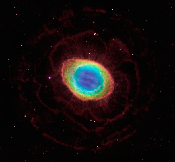 Huge image of the Ring Nebula that combines new Hubble Wide Field Camera  data with observations of the nebulas outer halo from the Large Binocular Telescope 