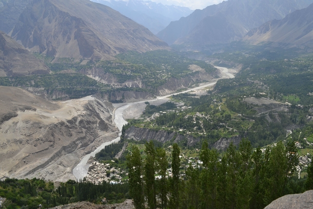 Hunza Valley Pakistan And Hunza River 