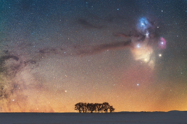 I used a telephoto lens to photograph the Rho Ophiuchi cloud complex as it rose above the horizon in Saskatchewan Canada 