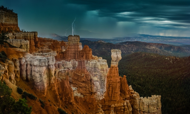 I was in Bryce Canyon Utah and some weather rolled in 