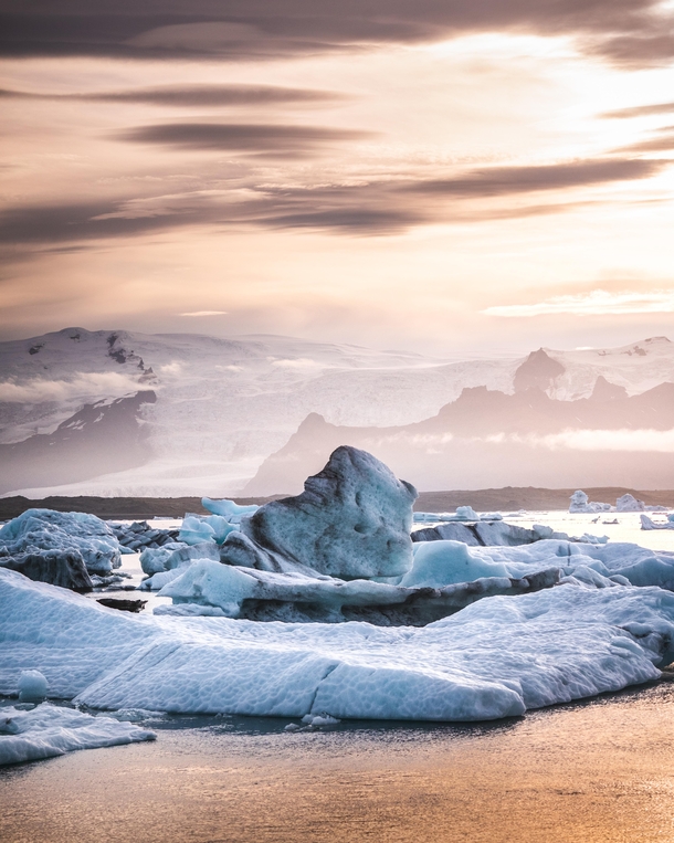 Icebergs at sunrise Jkulsrln Iceland 