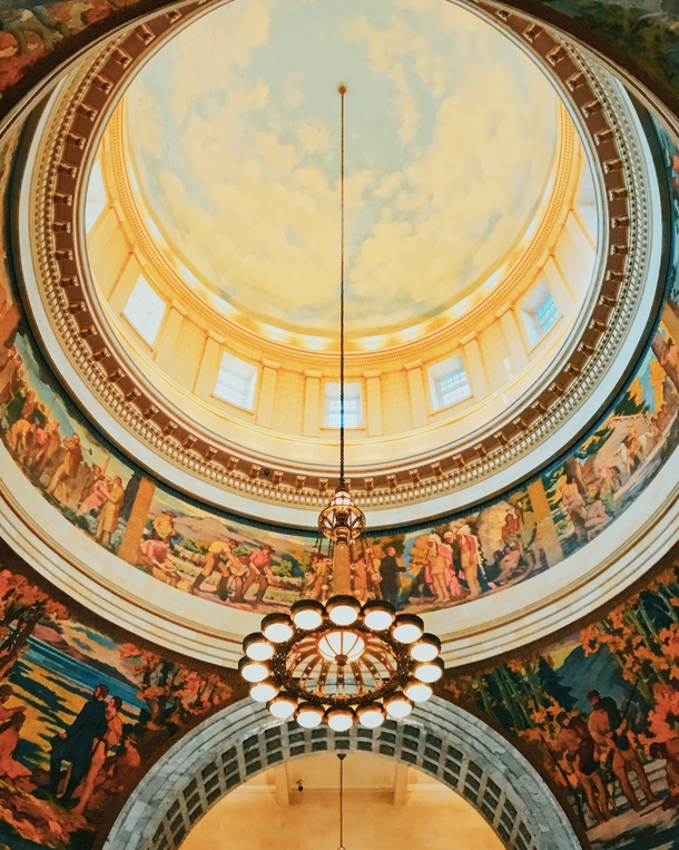 Inside the dome of Utahs state capitol 