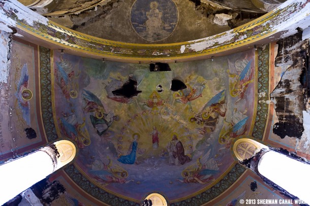 Intact apse mural above the altar 