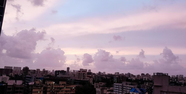 Is this even real Unfiltered pinkviolet Mumbai Sky