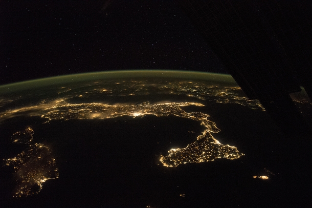 Italy at night from the ISS 