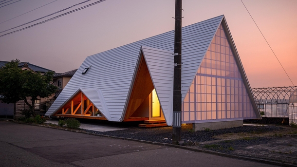 Japanese Tent-Shaped House 