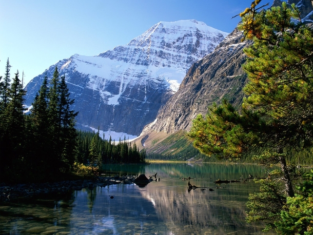 Jasper National Park in Alberta Canada by Christopher Bollyn 