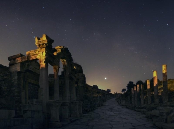 Jupiter Over Ephesus  A brilliant Jupiter shares the sky with the Full Moon tonight This moving skyscape has Jupiter above the southeastern horizon and the marbled streets of the ancient port city of Ephesus located in modern day Turkey At the left the te