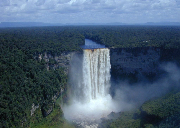 Kaieteur Falls Guyana - Photorator