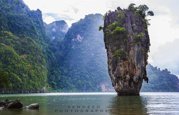 Khao Phing Kan also known as James Bond Island Thailand  photo by Sendeed