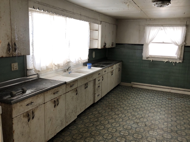 Kitchen in a house abandoned since 
