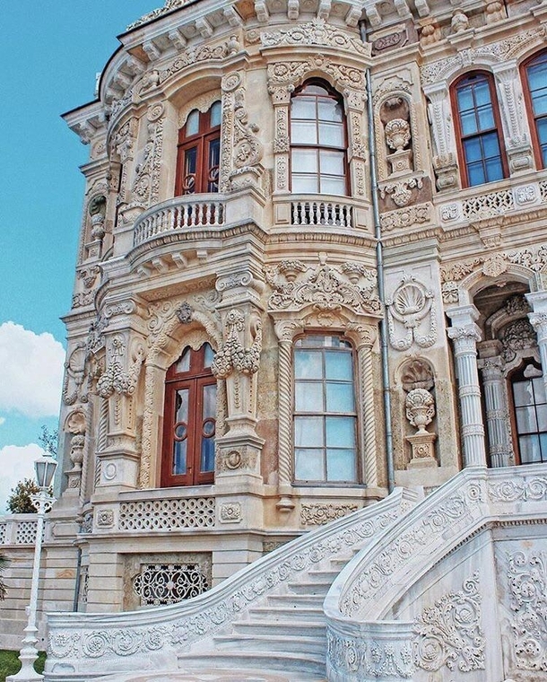 Kksu Palace one of the most important historical buildings of Istanbul has a fascinating architecture