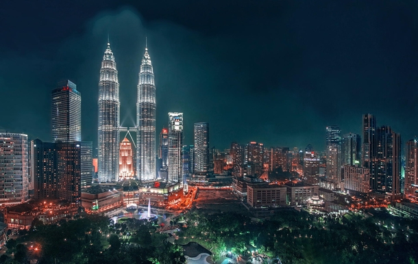 Kuala Lumpur  photo by Silentino Natti