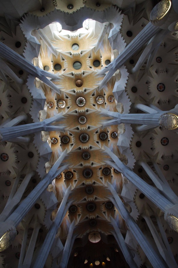 La Sagrada de Familia Barcelona Spain Crossposted from rdesignporn