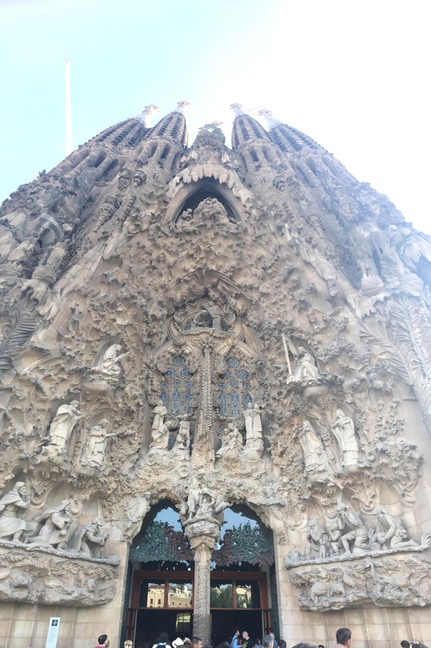 La Sagrada Familia Barcelona x