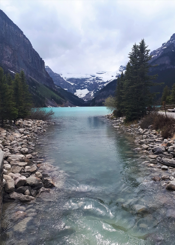 Lake Louise on a cloudy day 