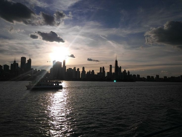 Lake Michigan is the foreground for Chicagos fantastic skyline